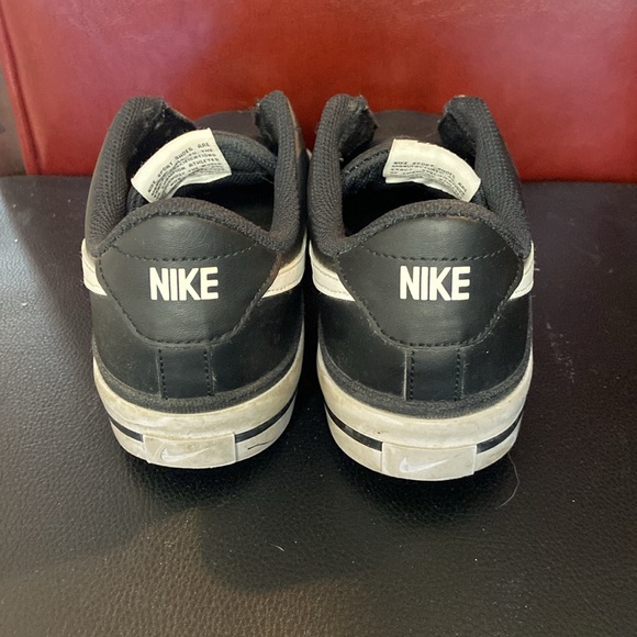 Nike Court Legacy - Classic style and colour! - Picture 3 of 6